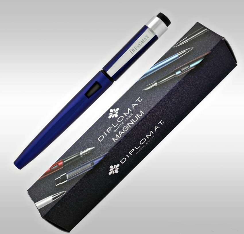 Stilou Diplomat Magnum, cu penita M, din otel inoxidabil - indigo blue