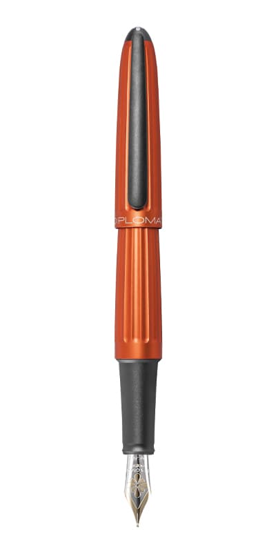 Stilou DIPLOMAT Aero, cu penita M, aurita 14kt. - orange