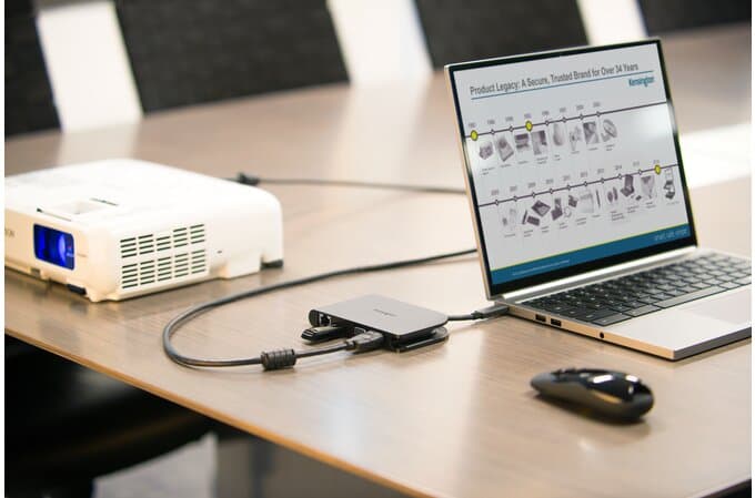Presenter Kensington Expert, conexiune wireless, control cursor, laser verde, 45 m, negru